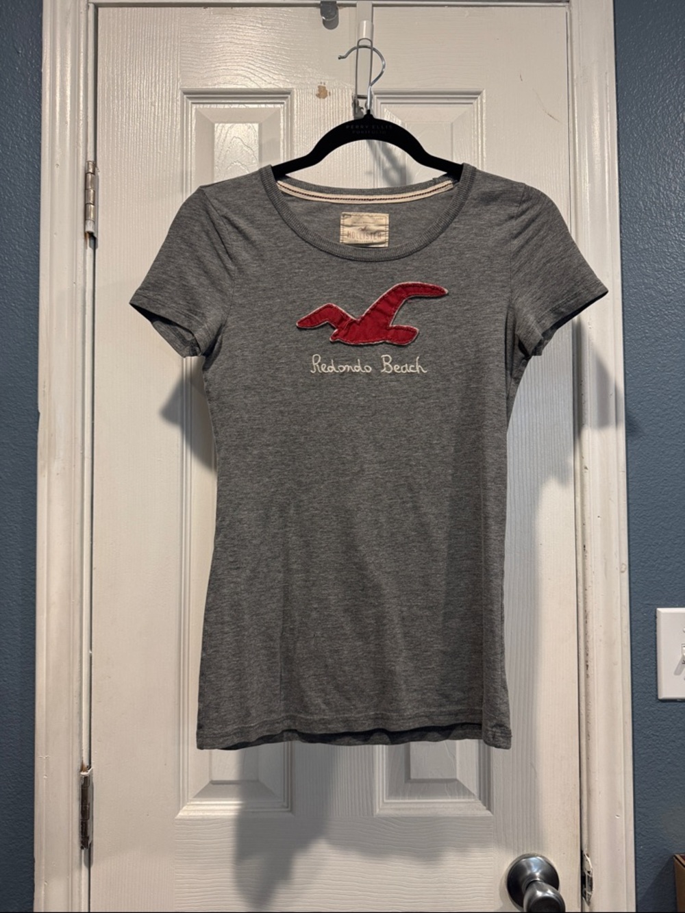 Hollister Gray Tee with Red Seagull Patch
